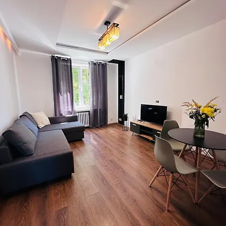 Antracyt Apartment Czestochowa Centrum 2-Bedroom Exterior photo